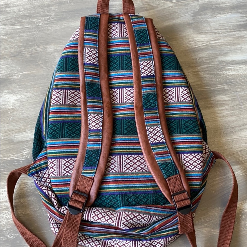 Mossimo patterned backpack - Picture 3 of 3